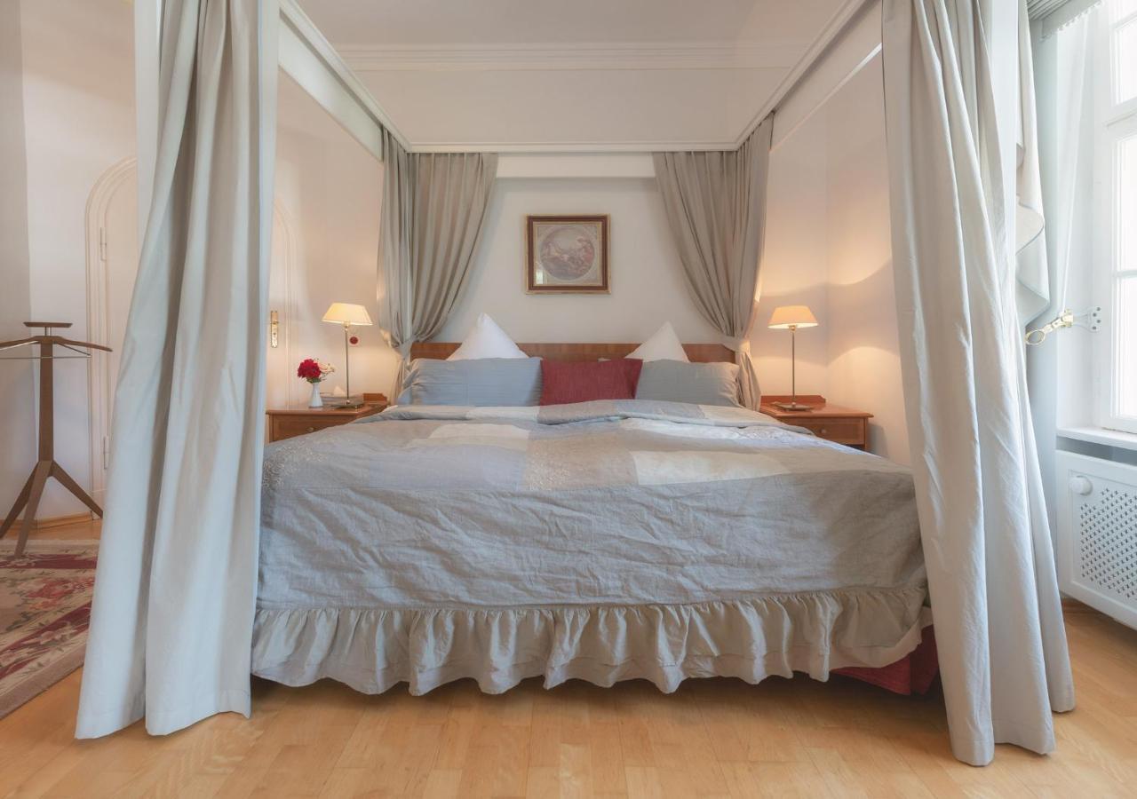 Biohotel Schlossgut Oberambach Dış mekan fotoğraf