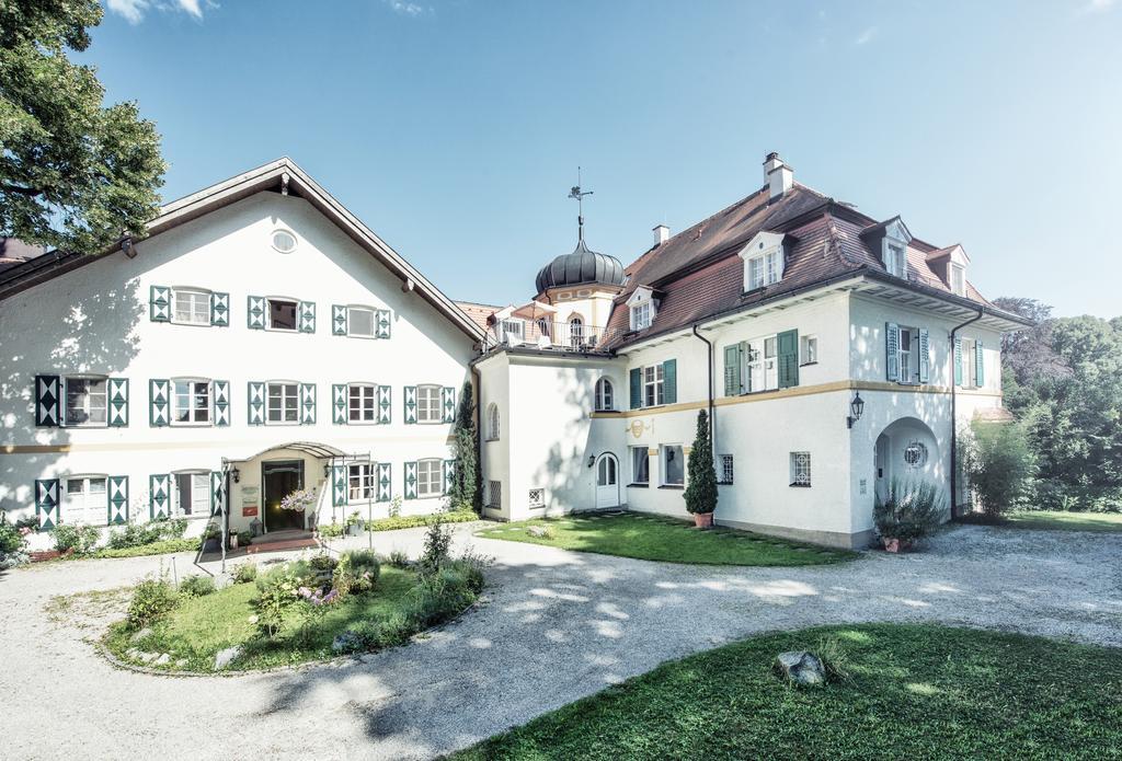 Biohotel Schlossgut Oberambach Dış mekan fotoğraf