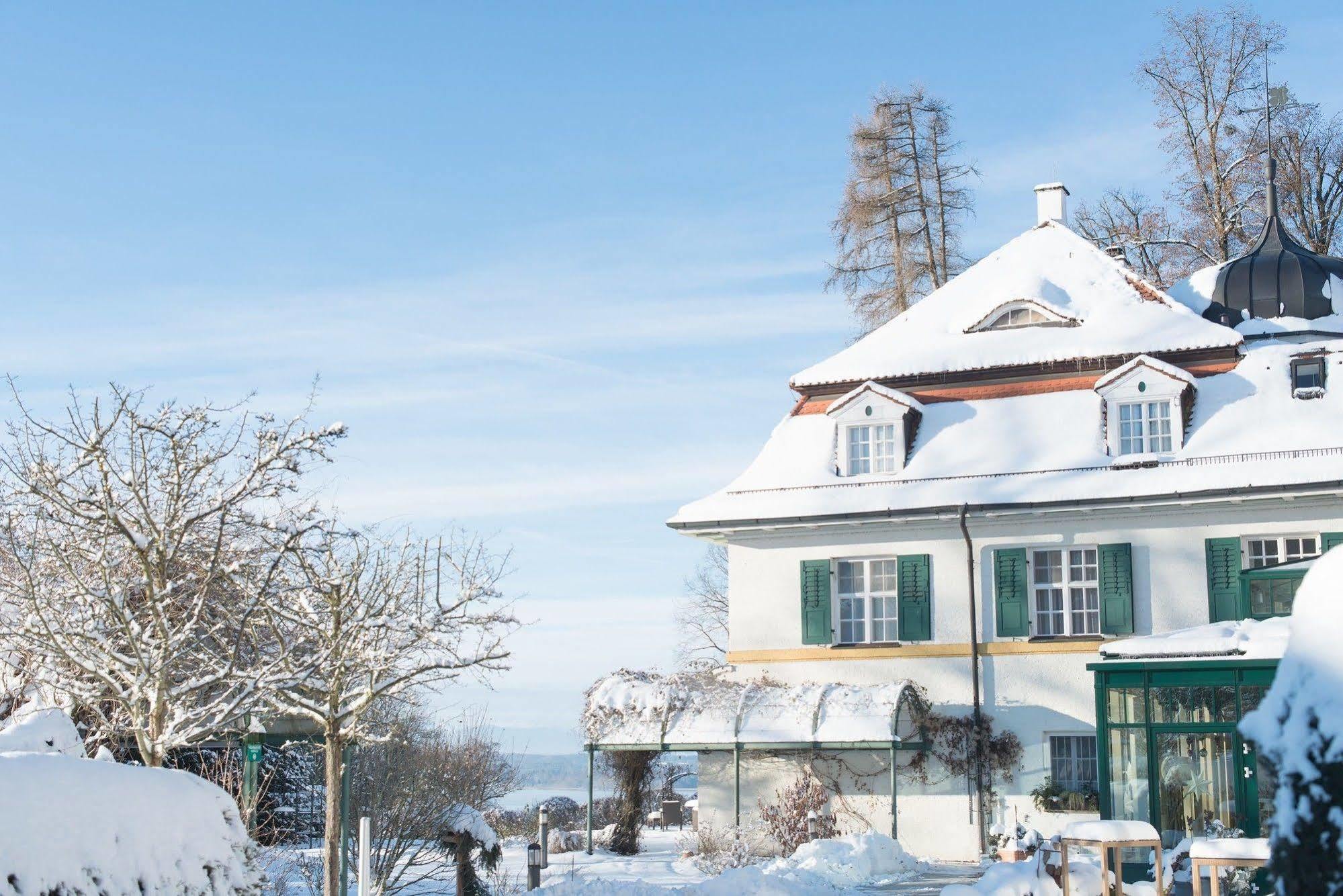 Biohotel Schlossgut Oberambach Dış mekan fotoğraf