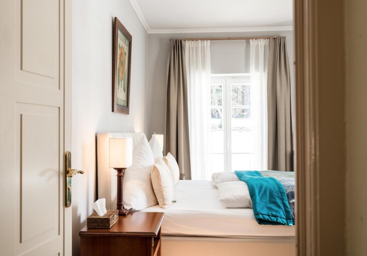 Biohotel Schlossgut Oberambach Dış mekan fotoğraf